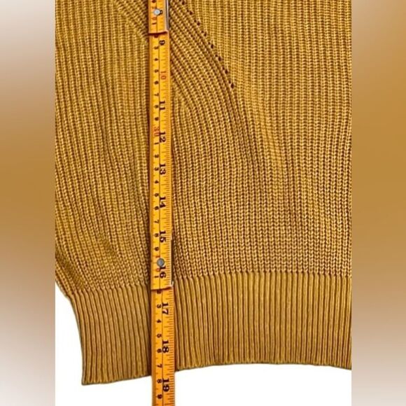Garage Long Sleeve Mustard Yellow Knit Pullover Relaxed Fit Sweater. Medium. - Picture 5 of 7